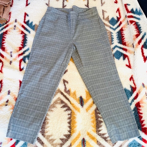 NY Collection Plaid Slim-Fit Ankle Pants - Picture 3 of 6
